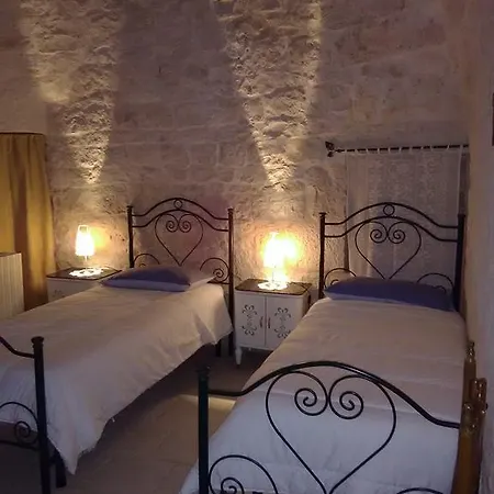 Trulli Sarmenzanello Apartment Noci Exterior photo