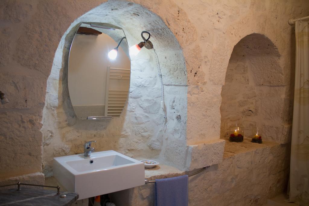 Trulli Sarmenzanello *