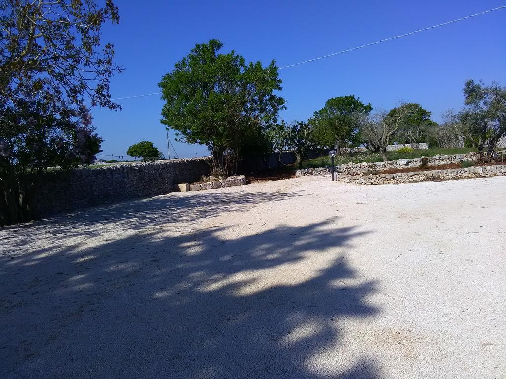 Trulli Sarmenzanello *